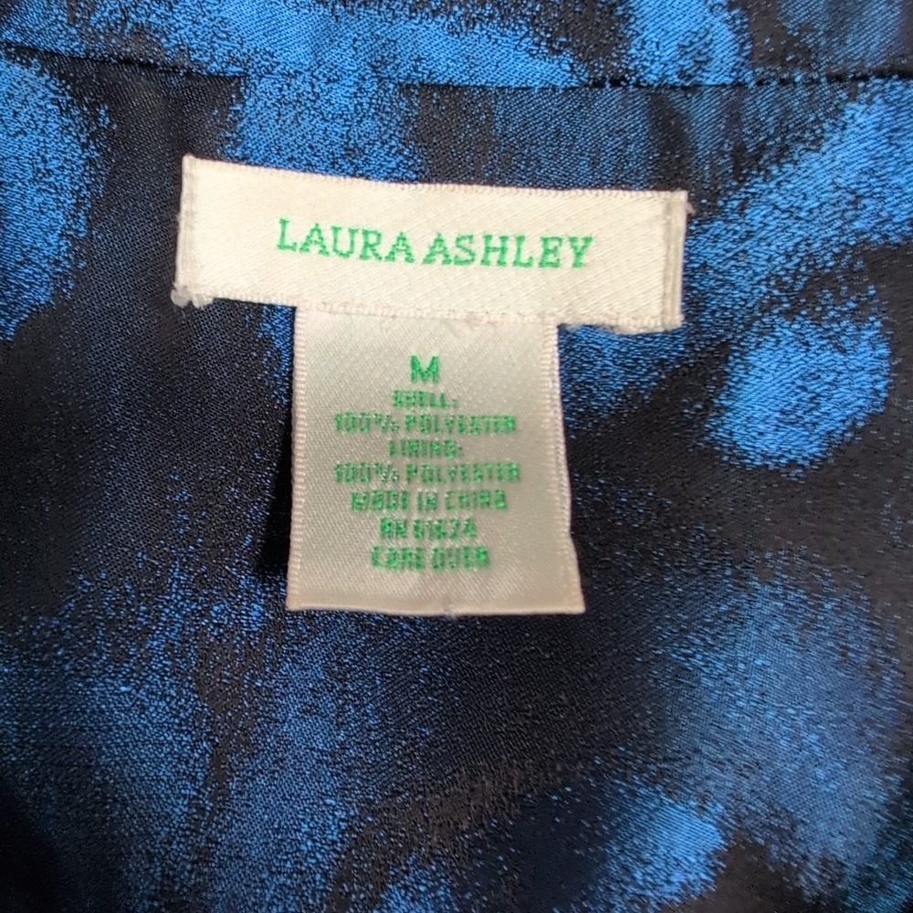 Laura Ashley Jacket Womens M Blue Coat Button Up Casual Comfy Preppy Pockets - Picture 6 of 11